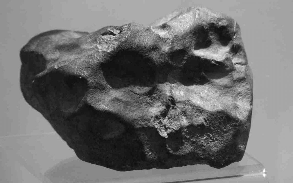 Съновник - метеорит