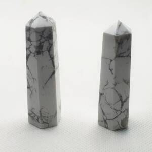 Обелиск от камък магнезит 40-50 мм