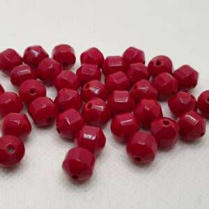 Мъниста от червен корал фасетирани 10 мм