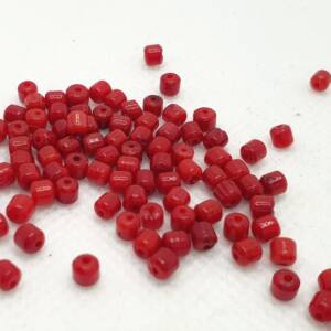 Мъниста от червен корал 3,4Х3,2