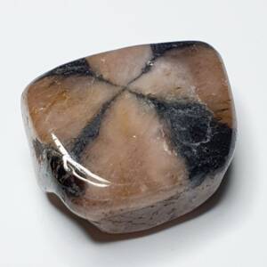 Камък андалузит (кръстов камък)