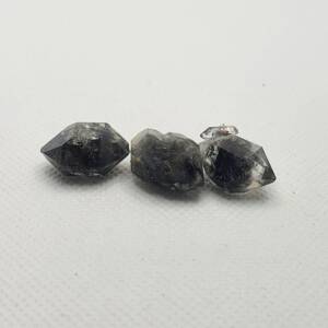 Камък черен хъркимър диамант