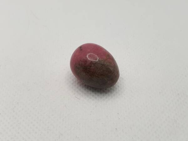 Яйце от камък родонит 15Х20