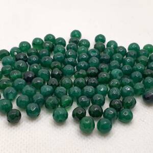 Мъниста от зелен нефрит фасетирани 6 мм